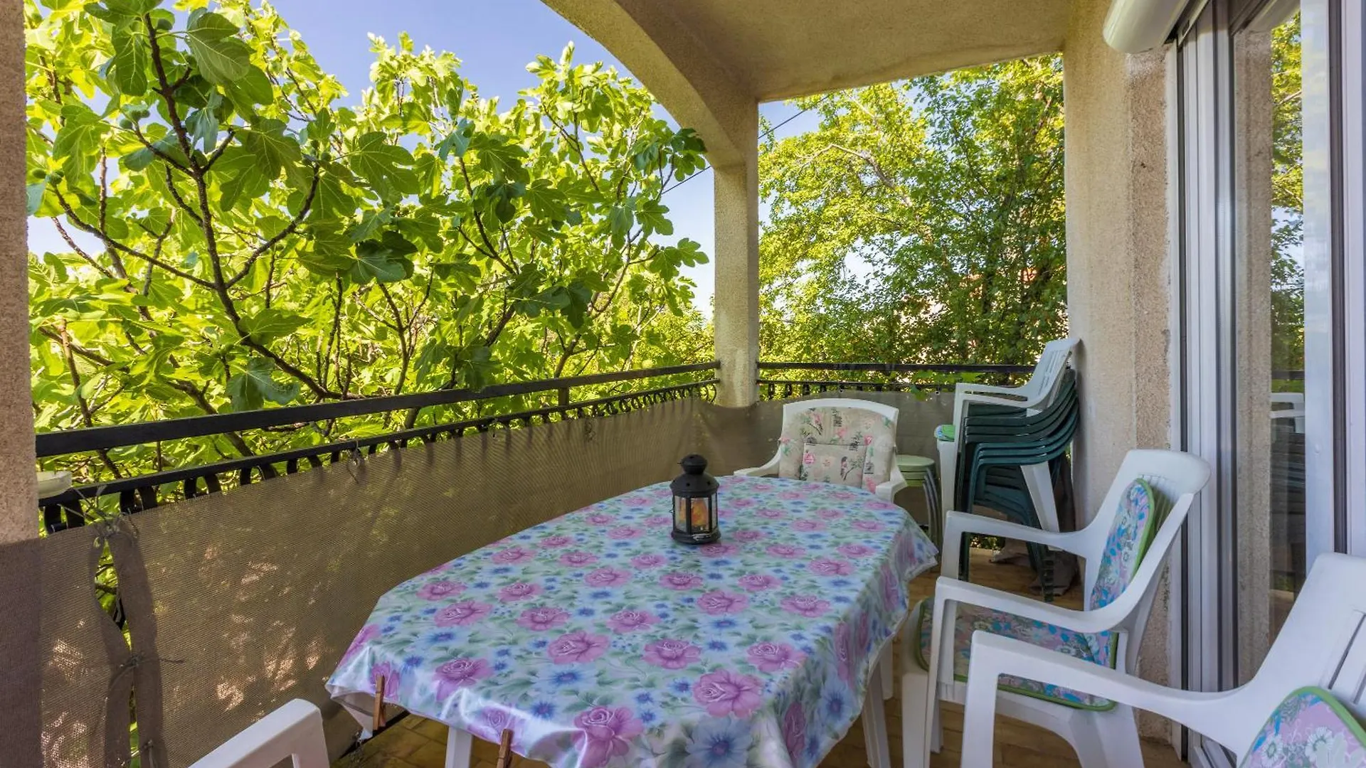 Апартаменты Vila Bohemia Драмаль 0*,